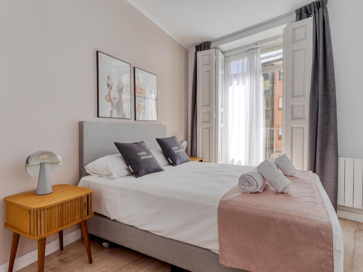 Limehome Madrid Calle Ave Maria - Estancia Temporal Екстериор снимка